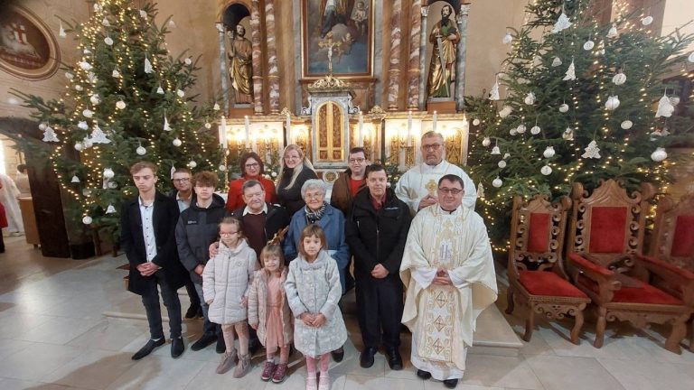 Read more about the article Proslava nedjelje Svete Obitelji