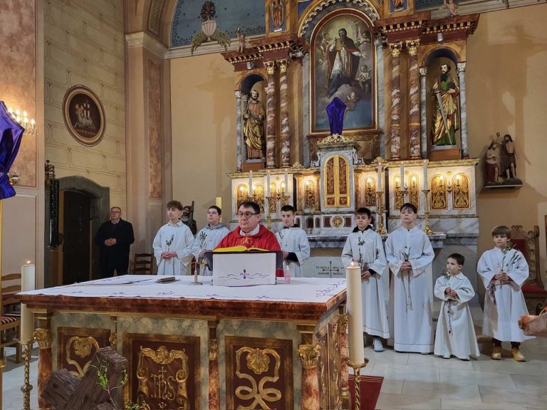 Pročitajte više o članku Proslava Cvjetne nedjelje