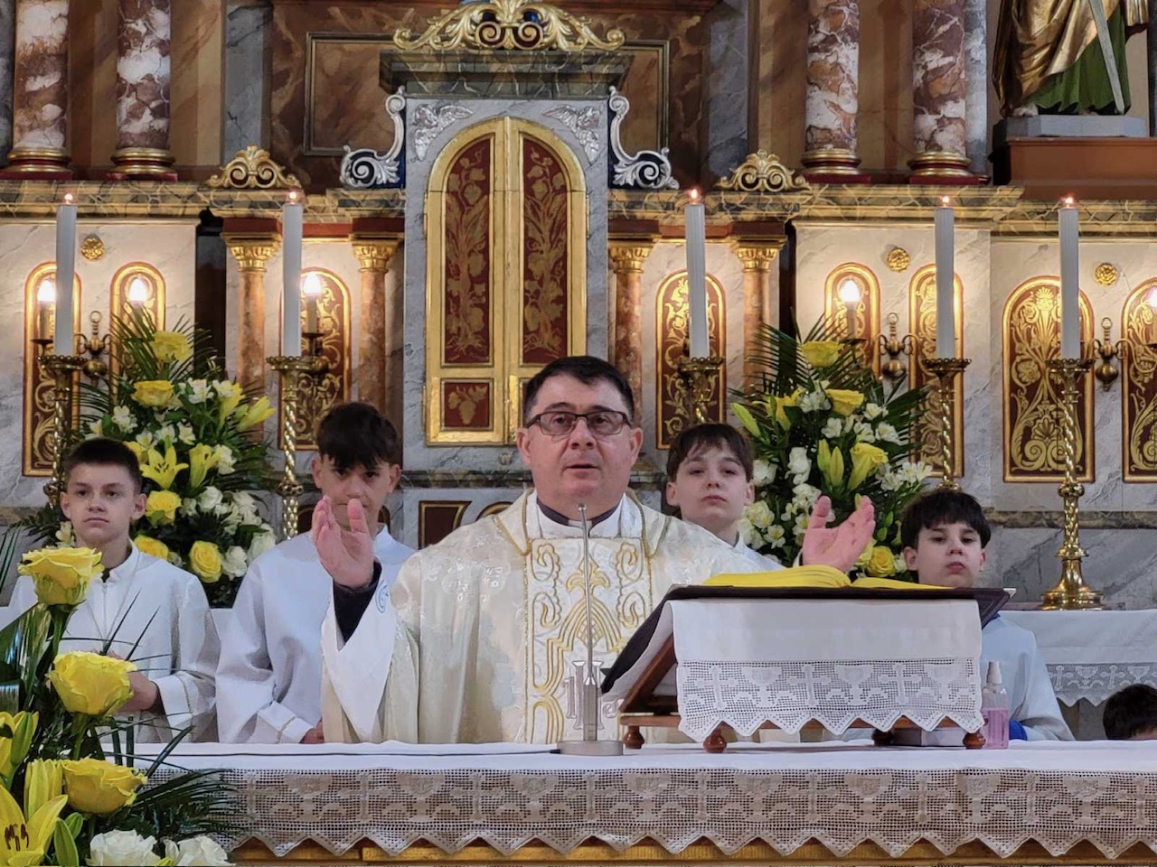 Trenutno pregledavate Proslava Uskrsa